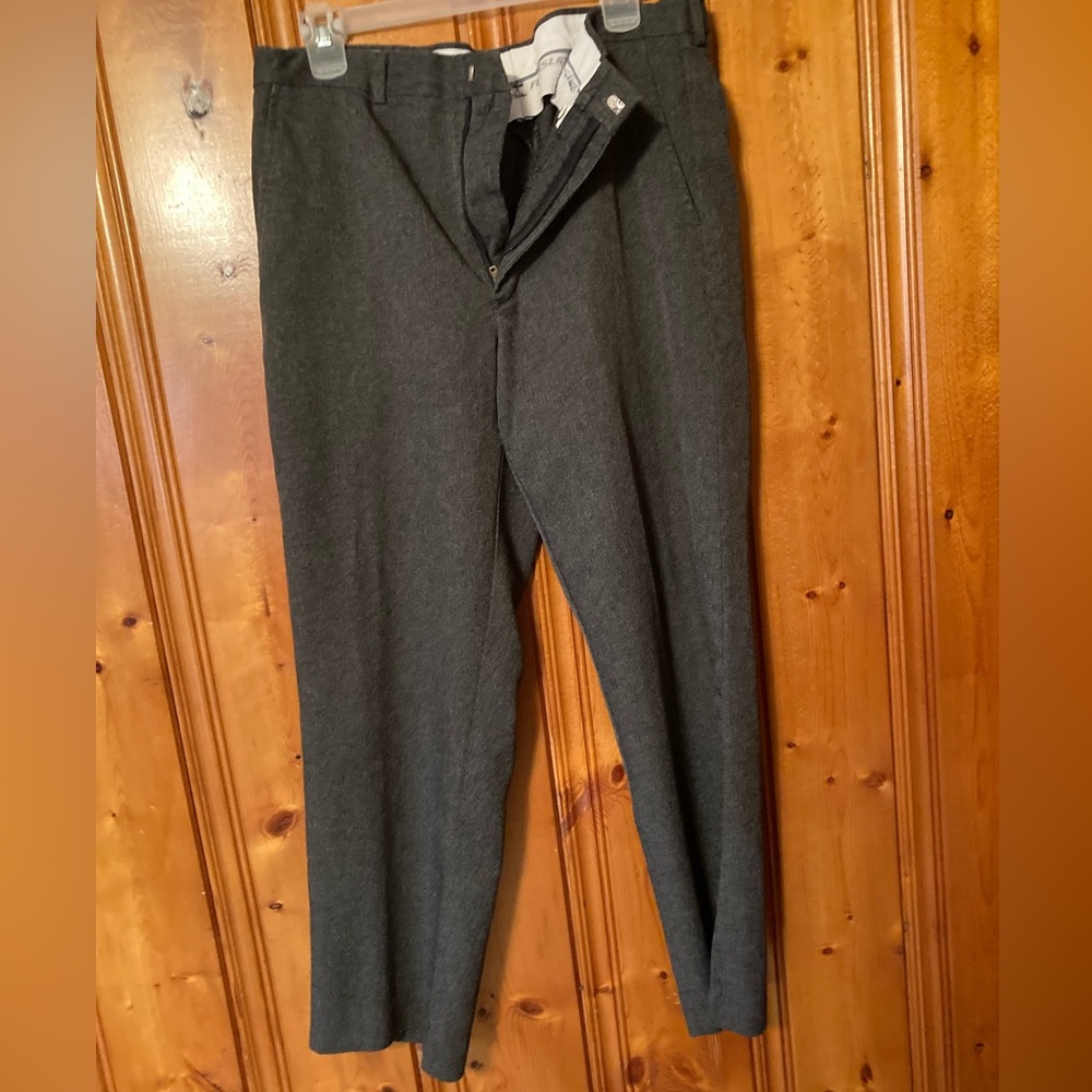 Size 34/29 Men’s Flexslax dress pants color gray